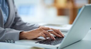 email dipendenti cancellare 7 giorni